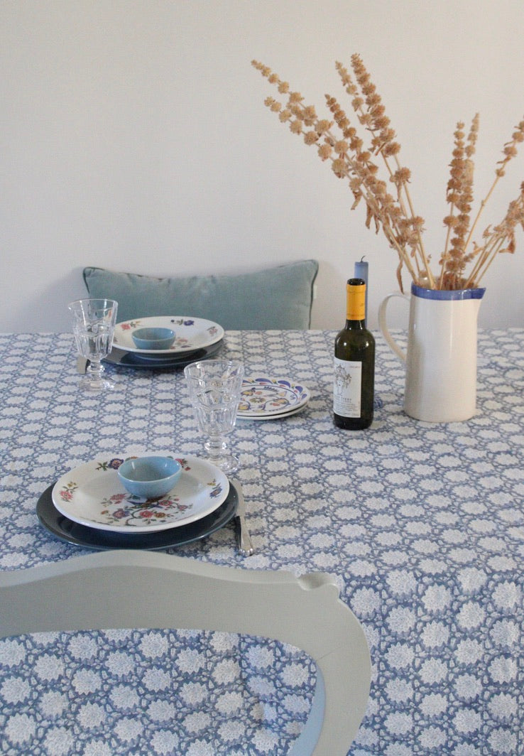 Extra Large Block Printed Tablecloth in Breezy Bluestone